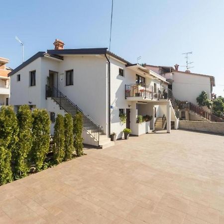 Apartment Alex - Best Location Porec Exterior photo